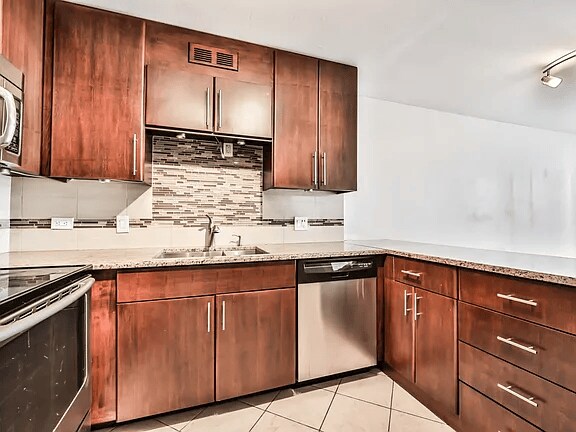 Photo - 1212 N La Salle Dr Unit 2305