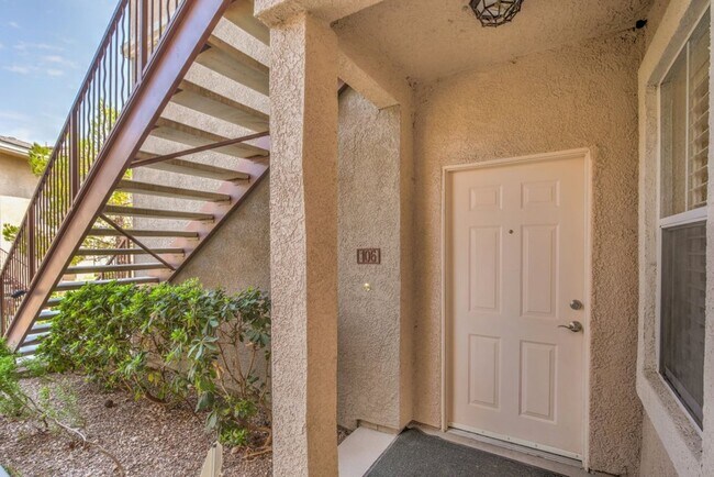 Photo - BEAUTIFUL SUMMERLIN CONDO OVERLOOKING THE ...