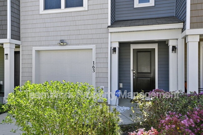 Photo - 163 Rosefield Ct
