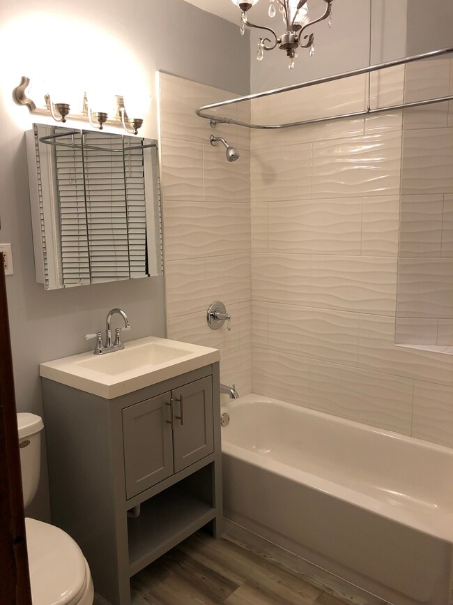 4841 S St Lawrence Ave Unit Bronzeville - Vintage 1st floor