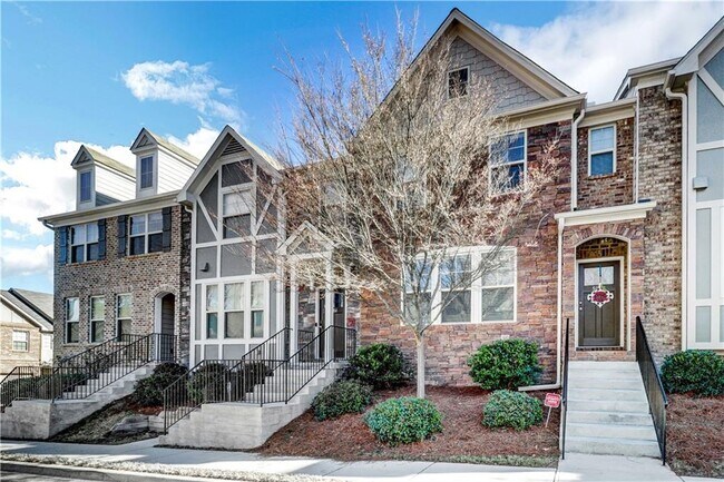 Photo - 5084 Whiteoak Terrace SE