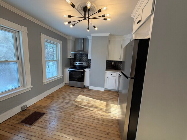 Photo - 66 Chestnut Hill Rd