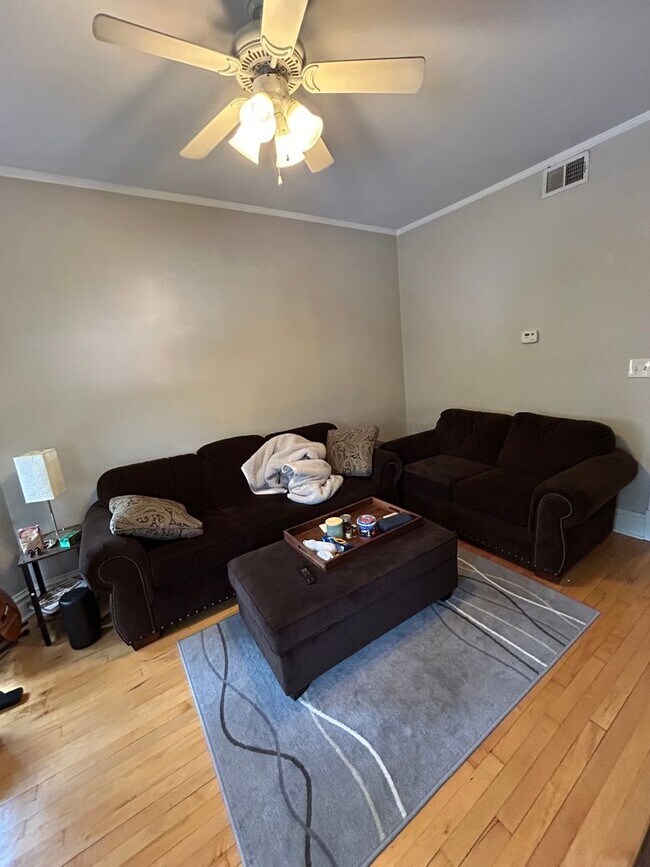 Photo - 1410 W Ohio St Unit 2