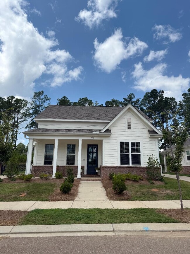 Building Photo - 516 Shreve Oak Cir