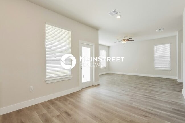 3 Bedroom Pet-Friendly Home in Deland, FL with Main Street Renewal