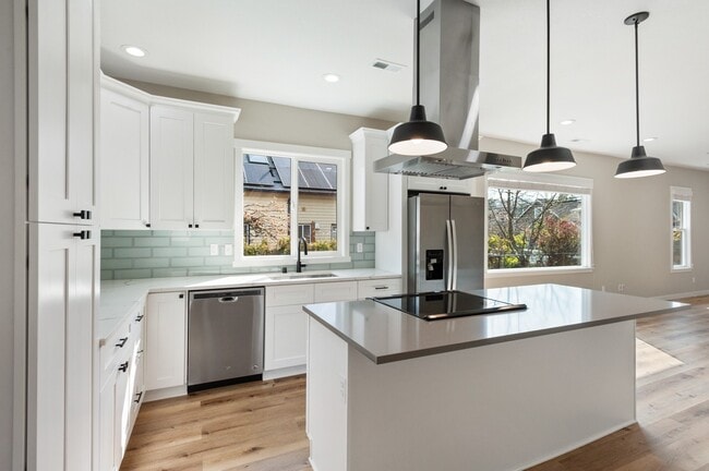 Photo - Conveniently located Single-family house available for Rent!