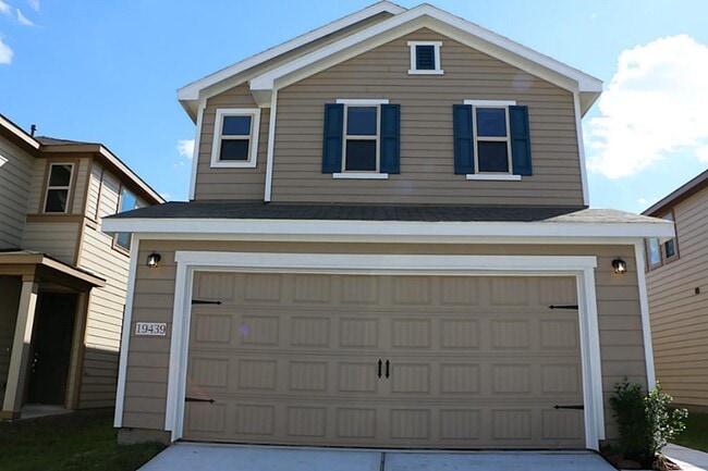 Building Photo - 19439 Archer Glen Dr