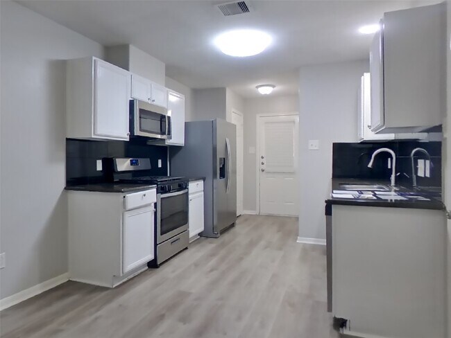 Photo - 16339 Noble Meadow Ln