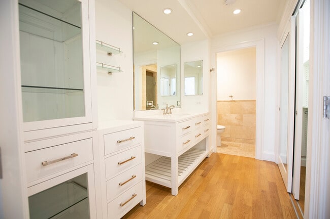 Photo - 1870 Jackson St Unit 210