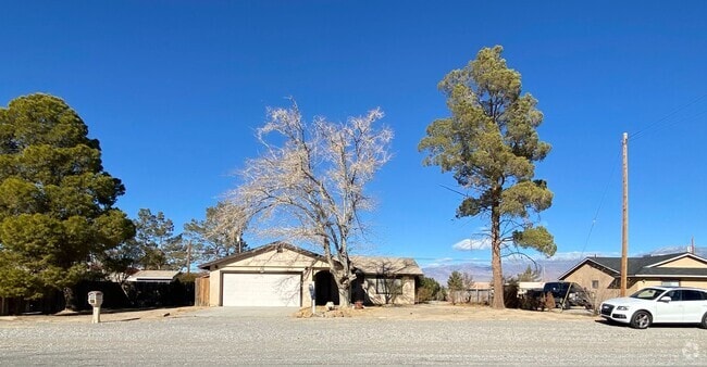 Building Photo - CALVADA VALLEY U7 - E. Calvada Blvd. Rental