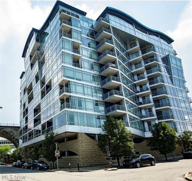 Photo - 1237 Washington Ave Unidad 811