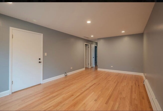 Photo - 323 Marshall Rd