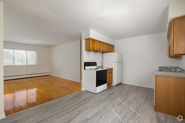 1BR, 1BA - 650SF - Kitchen and Living Room