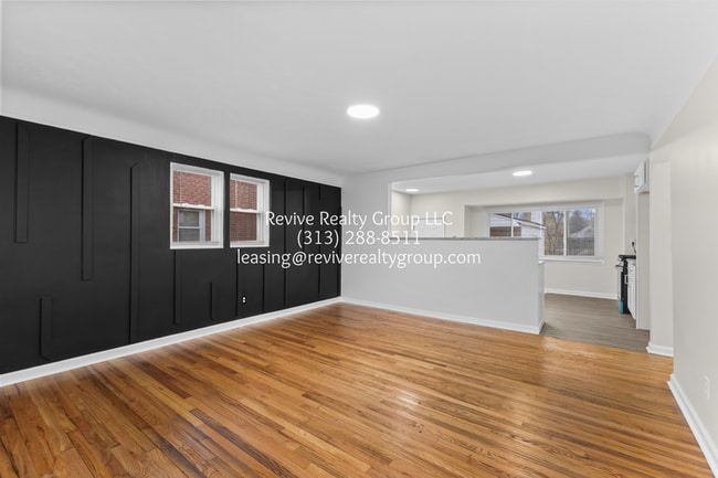 Photo - 1746 Beaupre Ave