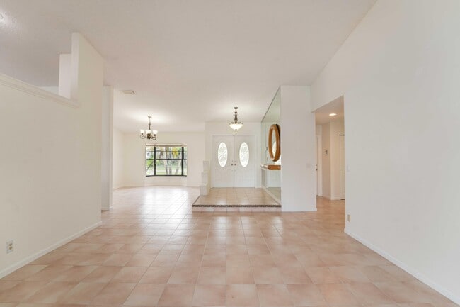Photo - 11511 Island Lakes Ln