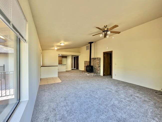 Photo - 16481 Tony Ct