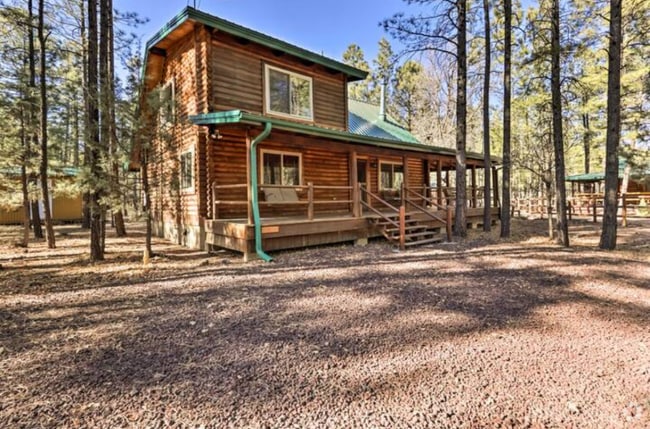 Building Photo - 1544 Valley Dr Rental