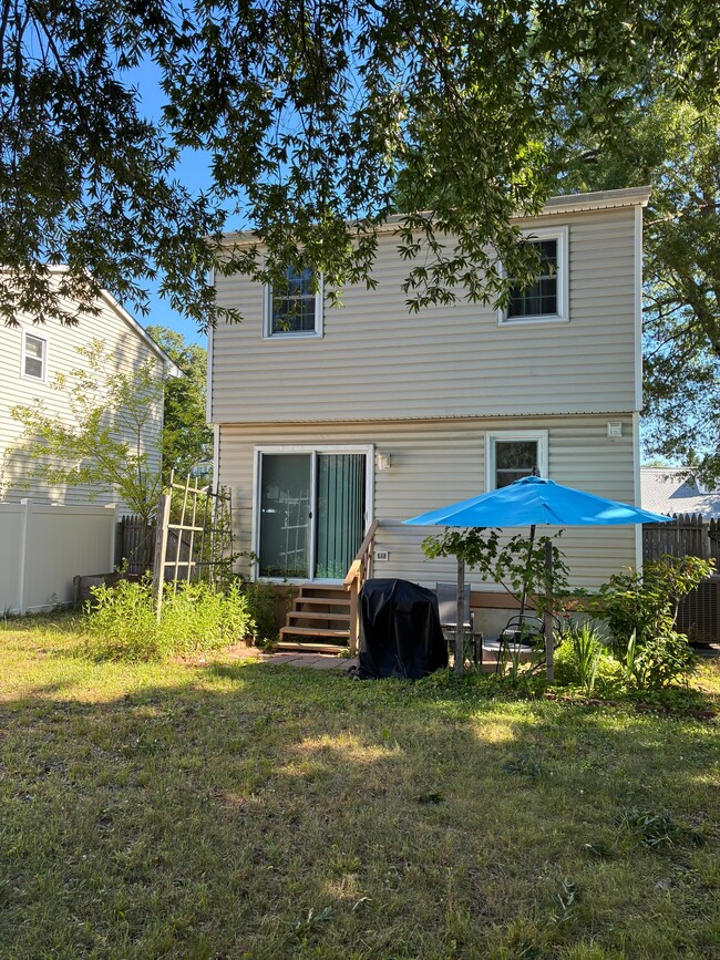 Photo - 307 Bayview Dr