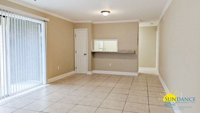 Building Photo - Adorable 2 Bedroom Condo in Fort Walton Beach!