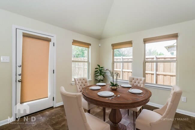 Photo - 18401 Rio Chama Ln