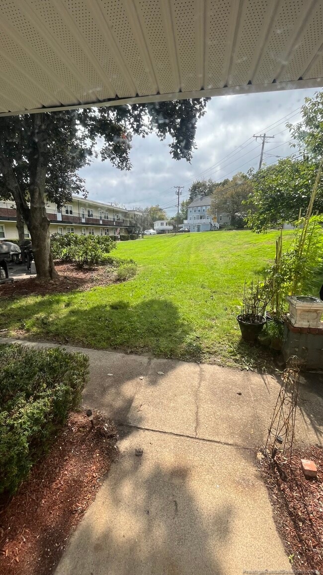 140 Andover St Unit 1