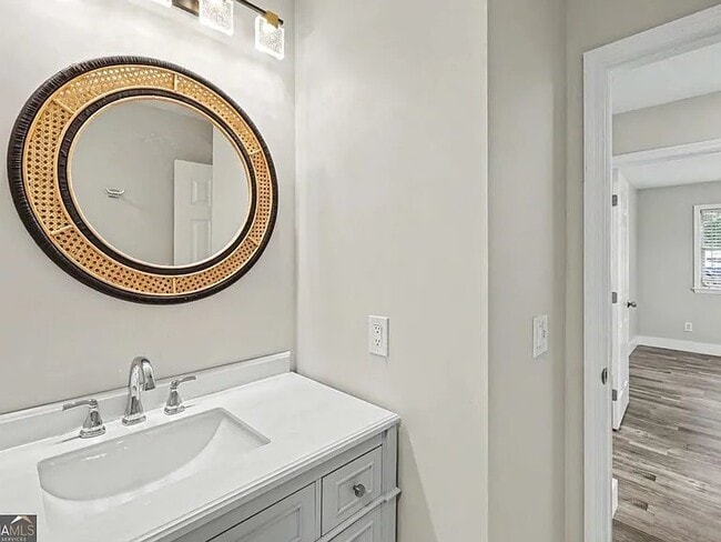 2276 Skyline Dr Unit downstairs