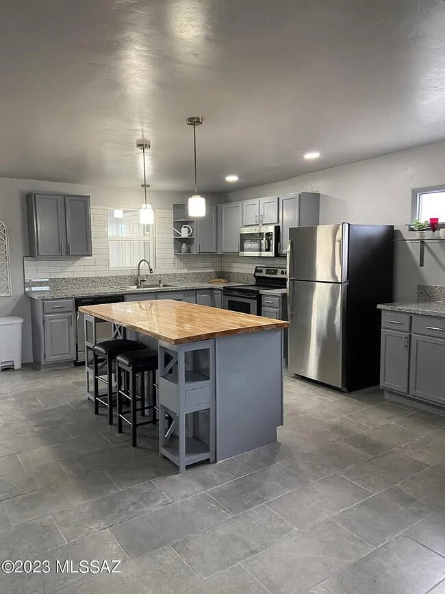 Photo - 9412 E Deer Trail Pl