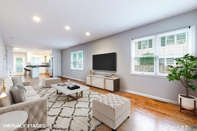 33 Green Ln Unit 1