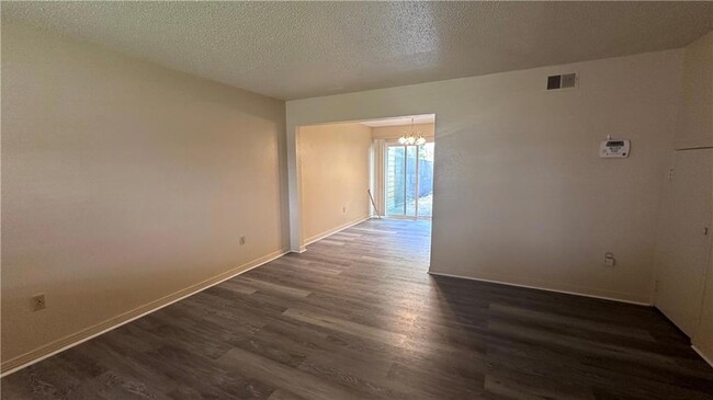 Photo - 5426 Tullis Dr Townhome