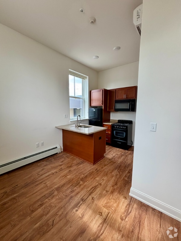 Building Photo - 591 Terrace Park Unit 114 Rental