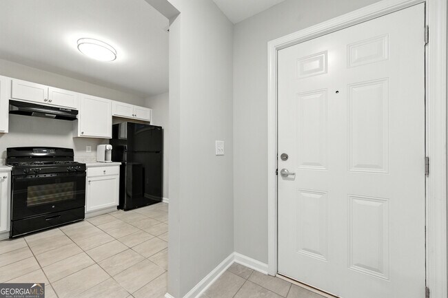 Photo - 2017 Oak Park Ln