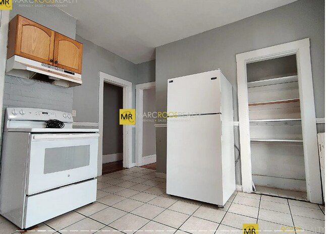 Photo - 31 Chester St Unit 1