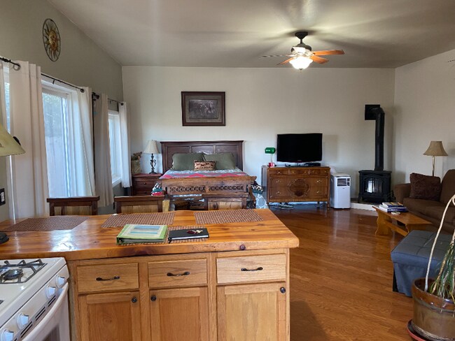 Photo - 3488 Old Yellowstone Trail North Rd