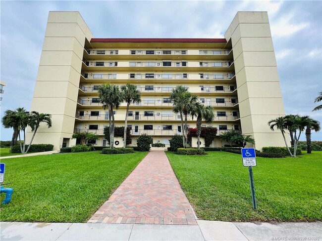 Photo - 7420 S Ocean Dr Condominio Unidad 811C