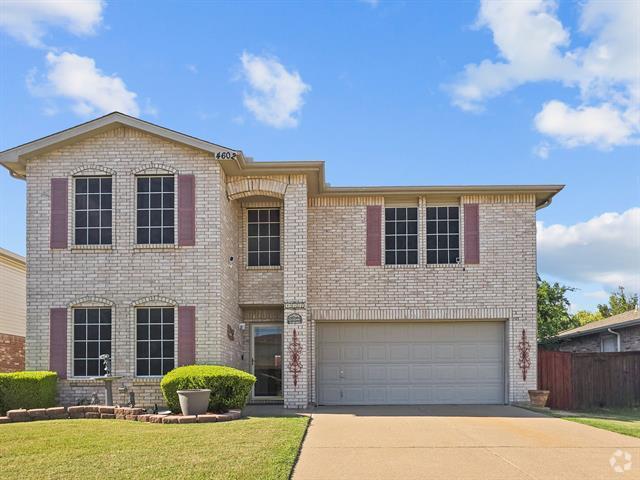 Building Photo - 4602 Green Meadow Dr Rental