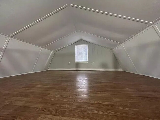 Photo - 118 Catherine Ct