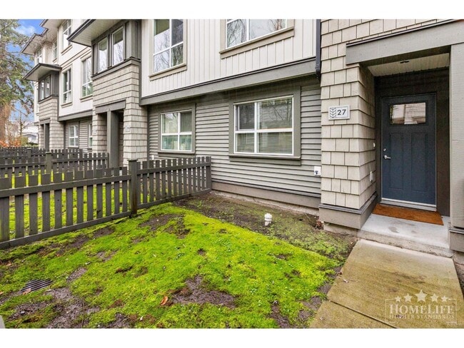 Photo - 8355-8164 164 St