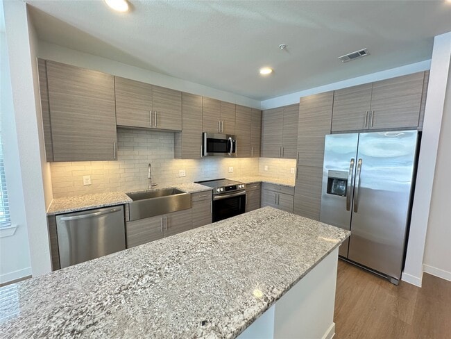 Photo - 9302 Fry Rd Unidad A3-431