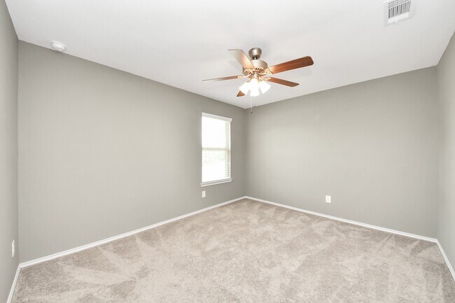 Photo - 1917 Barrel Oak Dr
