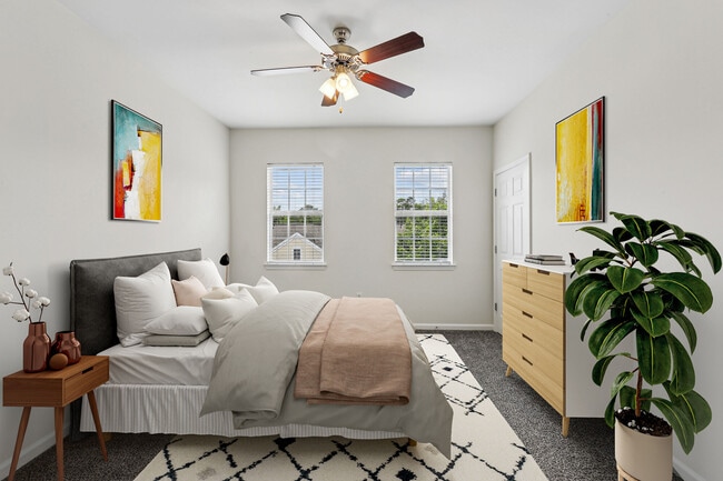 The Pointe At New Town apartments — community photo