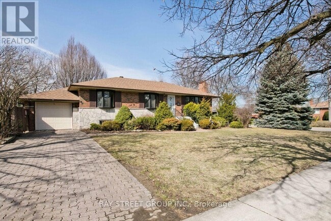 Photo - 67 Elvaston Dr