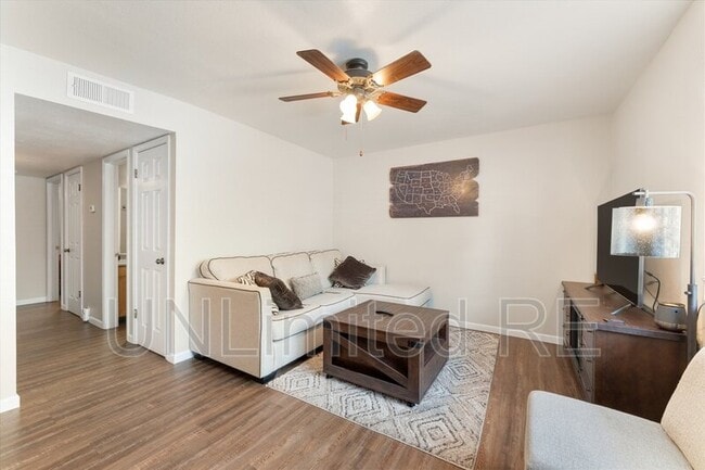 Photo - 1000 N Beaver St