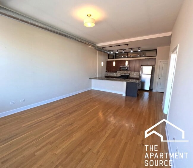 Photo - 2778 N Milwaukee Ave Unidad 308