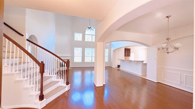 Photo - 8610 Rising Oak Ln