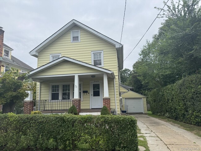 Photo - 22 Irma Ave