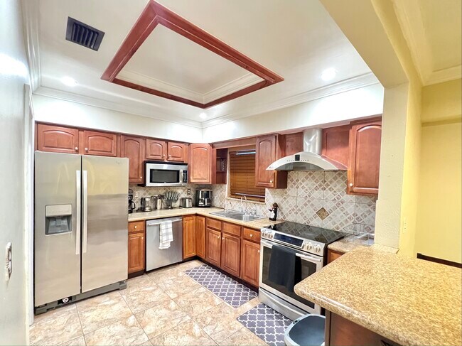 Photo - 7825 Miramar Pkwy