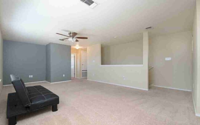 Photo - 10000 Hunt Ln