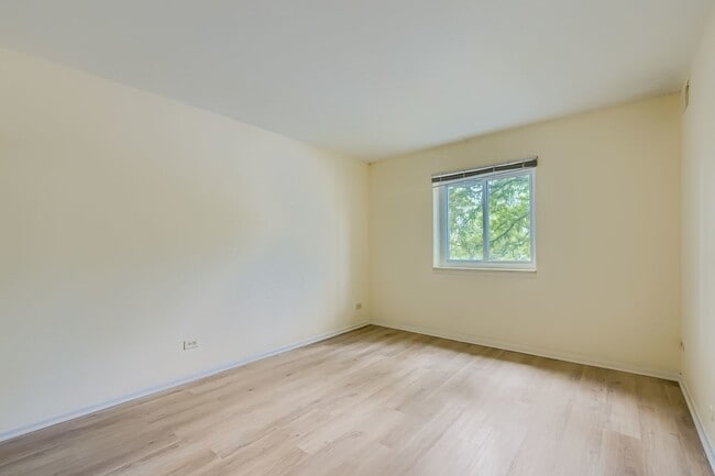 Photo - 1463 Mercury Dr