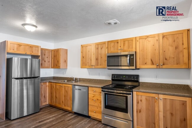 Photo - 251 W Linden Ave Unit #201