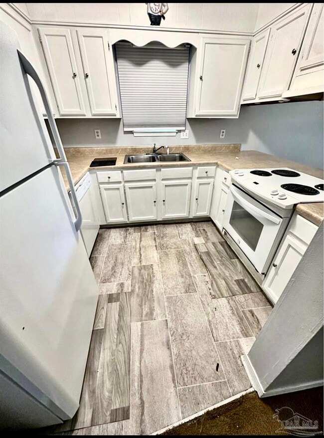 Photo - 8136 Stonebrook Dr